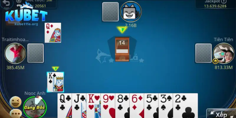 Phỏm là game bài kết hợp giữa may mắn và tính chiến thuật cao của người chơi