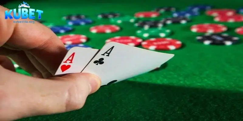 Trải nghiệm game bài xì dách đổi thưởng thú vị tại sảnh chơi Kubet11